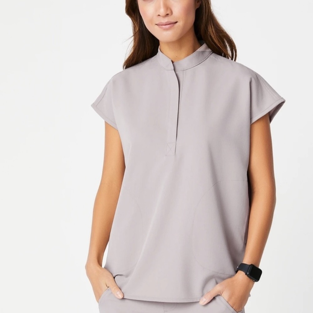 FIGS SLATE rafaela oversized scrub top XS